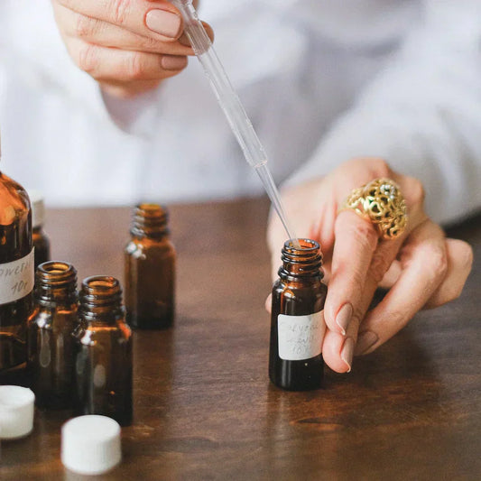 ❌ ¿Por qué evitar fragancias sintéticas en tu skincare?